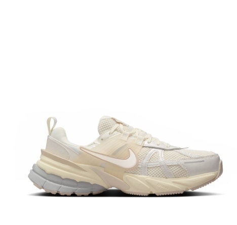 SSALE《NIKE》V2K スニーカー 人気