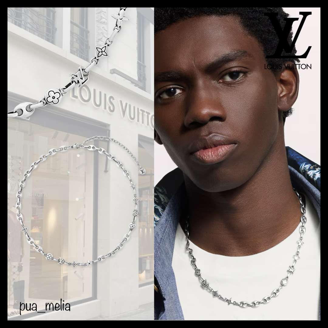 コーデのアクセントに♪【Louis Vuitton】ネックレスLV セーラー