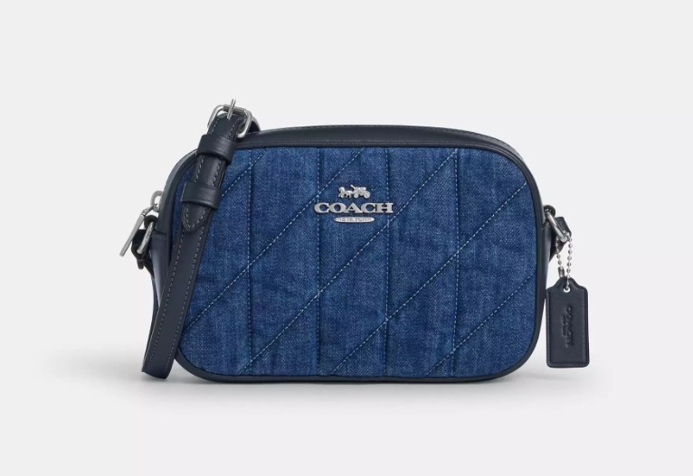 COACH キルティング加工のミニジェイミーカメラバッグ