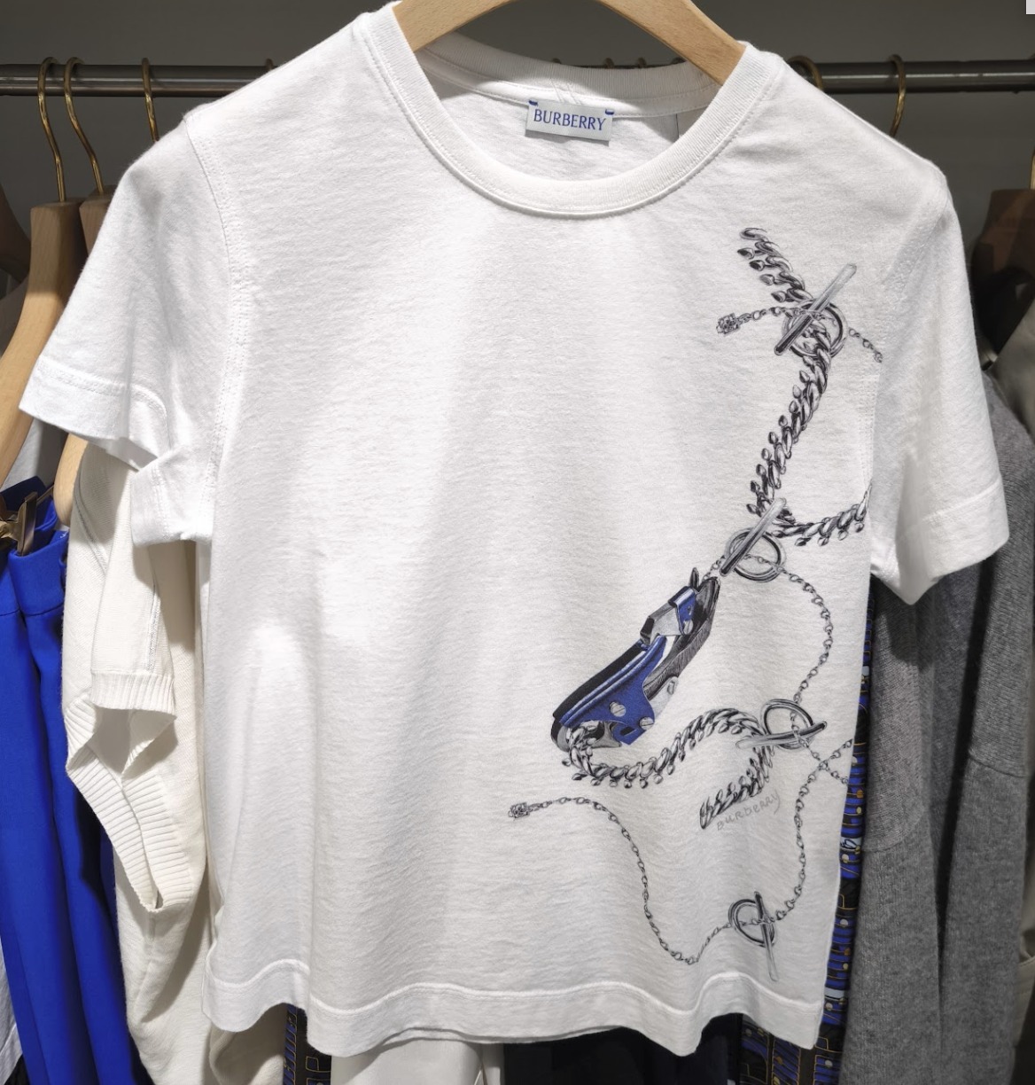 【BURBERRY】シールドハードウェア コットンTシャツ