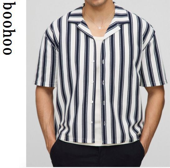 boohoo MAN★オーバーサイズ 半袖 ボタン留め ストライプ シャツ