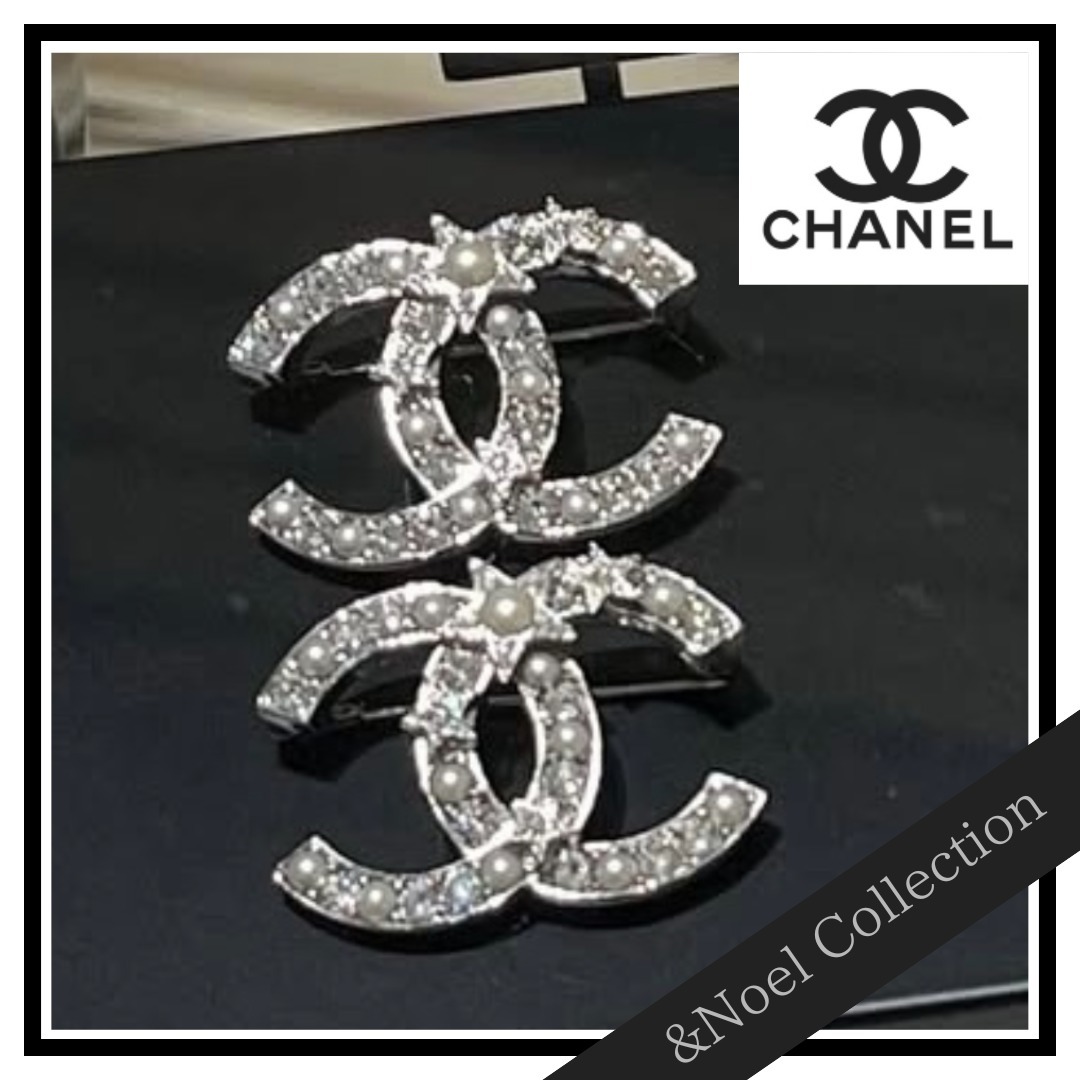 【スターでポップに♪】CHANEL ブローチ