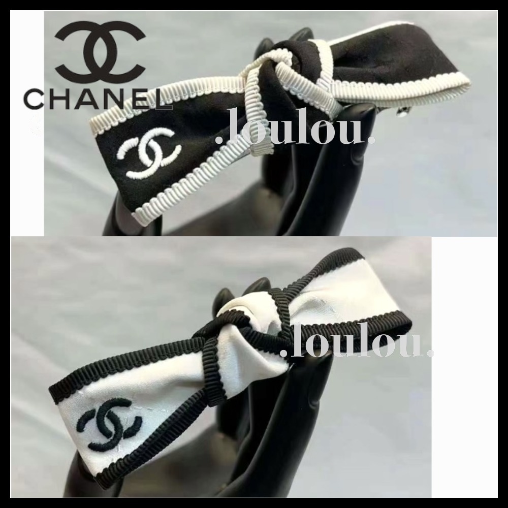 【上品な可愛らしさ♡2色】CHANEL ボウバレッタ