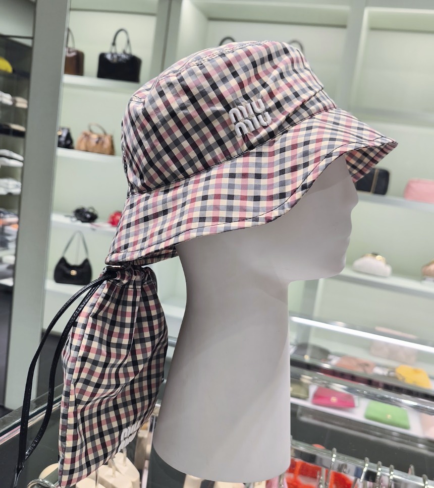 【MIUMIU】5RM048 チェック柄 ポーチ付きバケットハット