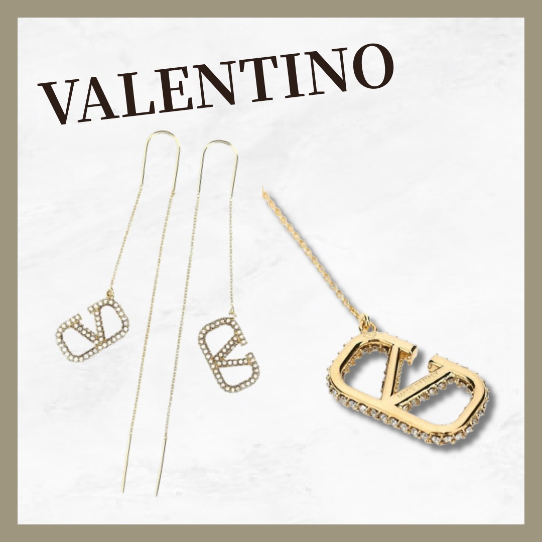 VALENTINO Vロゴ シグネチャー ピアス