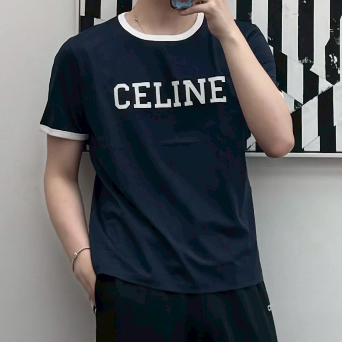 【毎日に、少しだけ“特別”を★】CELINE ロゴTシャツ
