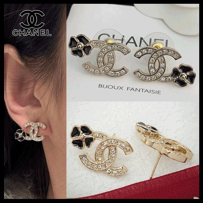 【25S☆組み合わせがかわいい☆】CHANEL ピアス CCロゴ