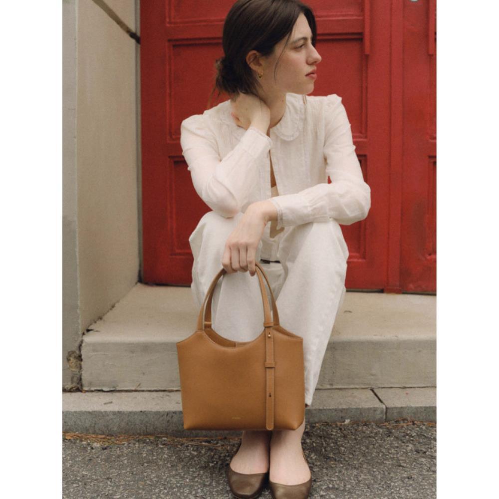 ★DE MERIEL★ 90 Veneta bag Small Soft Brown VENETA
