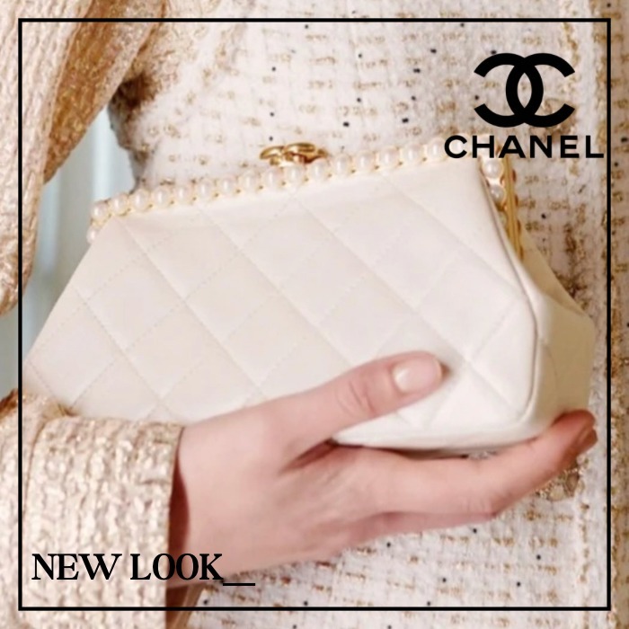 《上品な最新作☆》CHANEL クラッチバッグ