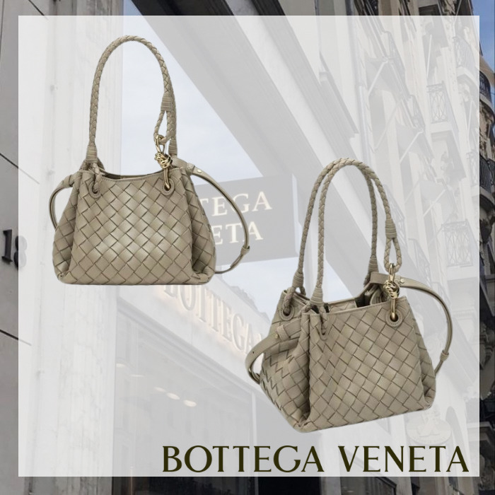 関税送料込 Bottega Venata スモール パラシュート バッグ