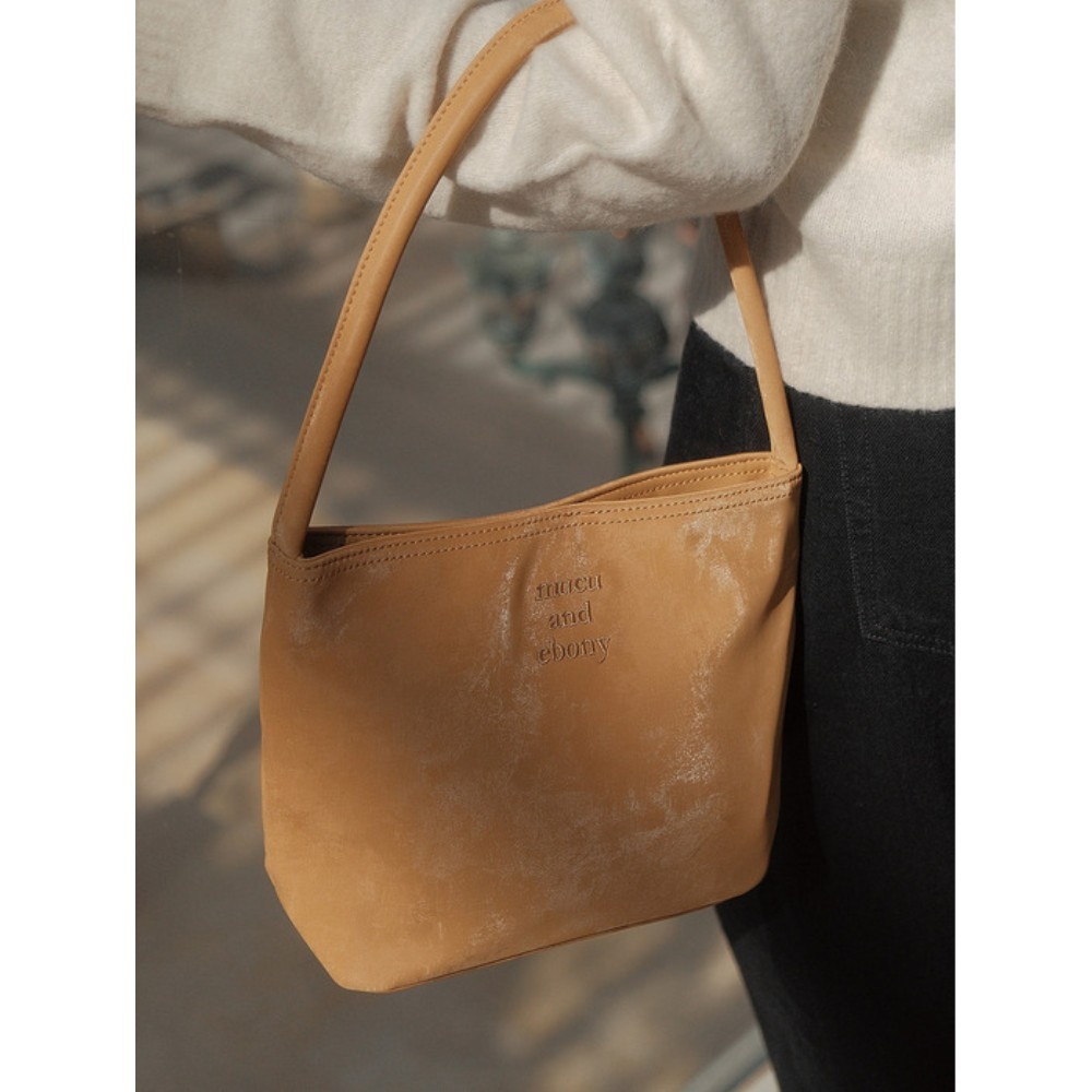 ★mucu and ebony★ Nearbreeze Bag _ Nuts