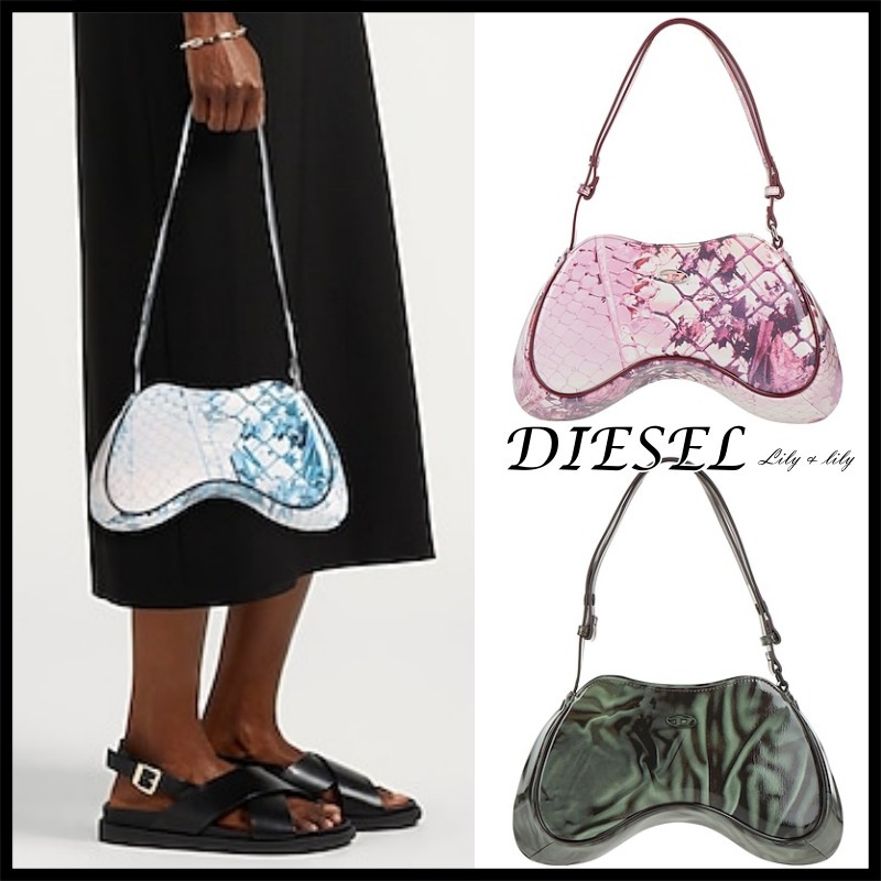 DIESEL ◆PLAY ロゴ エナメル ショルダーバッグ◆関税送料込み