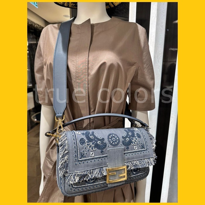 FENDI 25SS BAGUETTE コーラルバンダナ刺繍 デニムバッグ MEDIUM