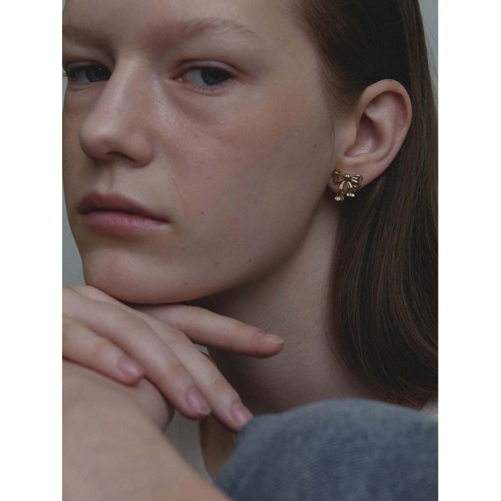 ★MIDNIGHT MOMENT.★ ribbon wide earring gold