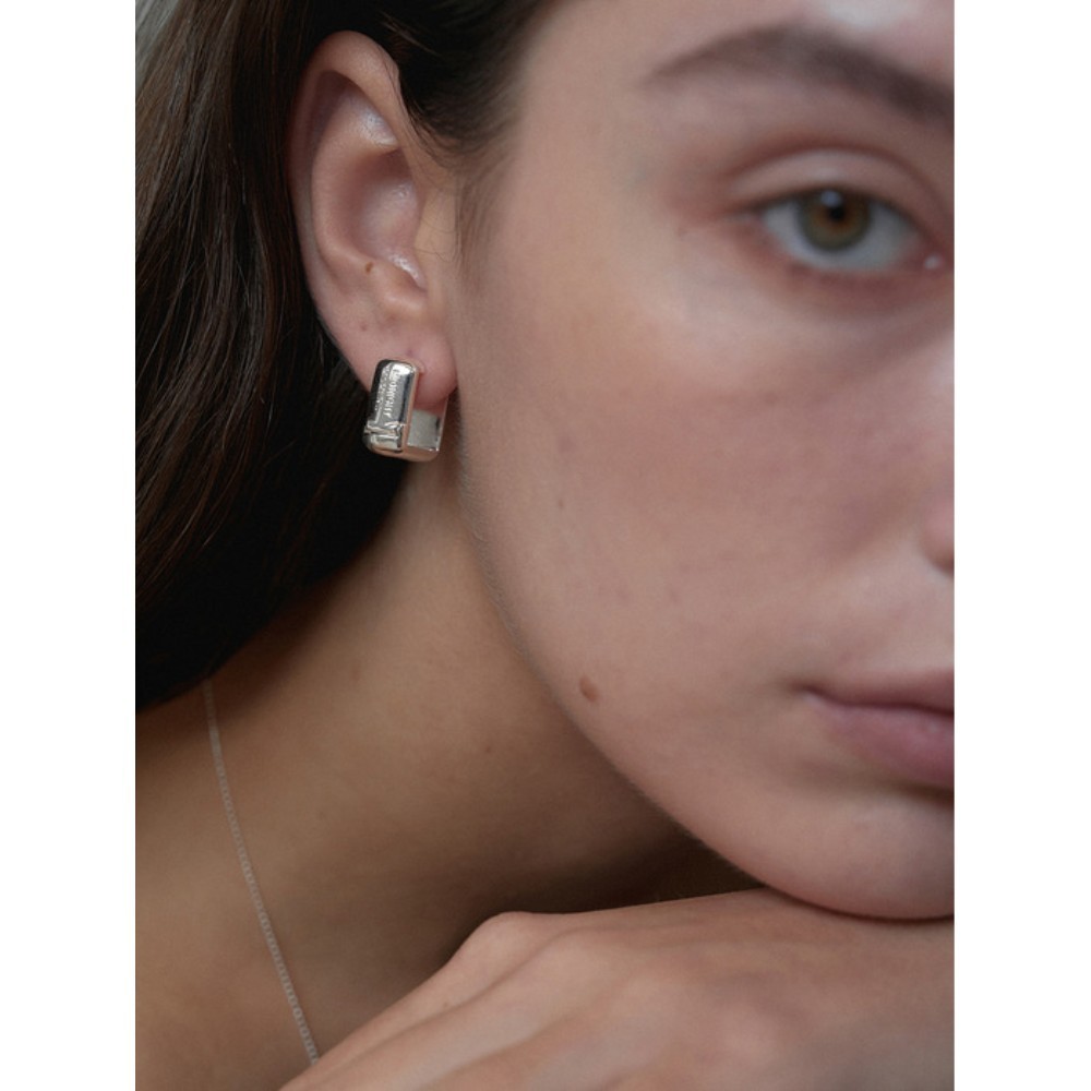 ★MIDNIGHT MOMENT.★ rectangle earring silver