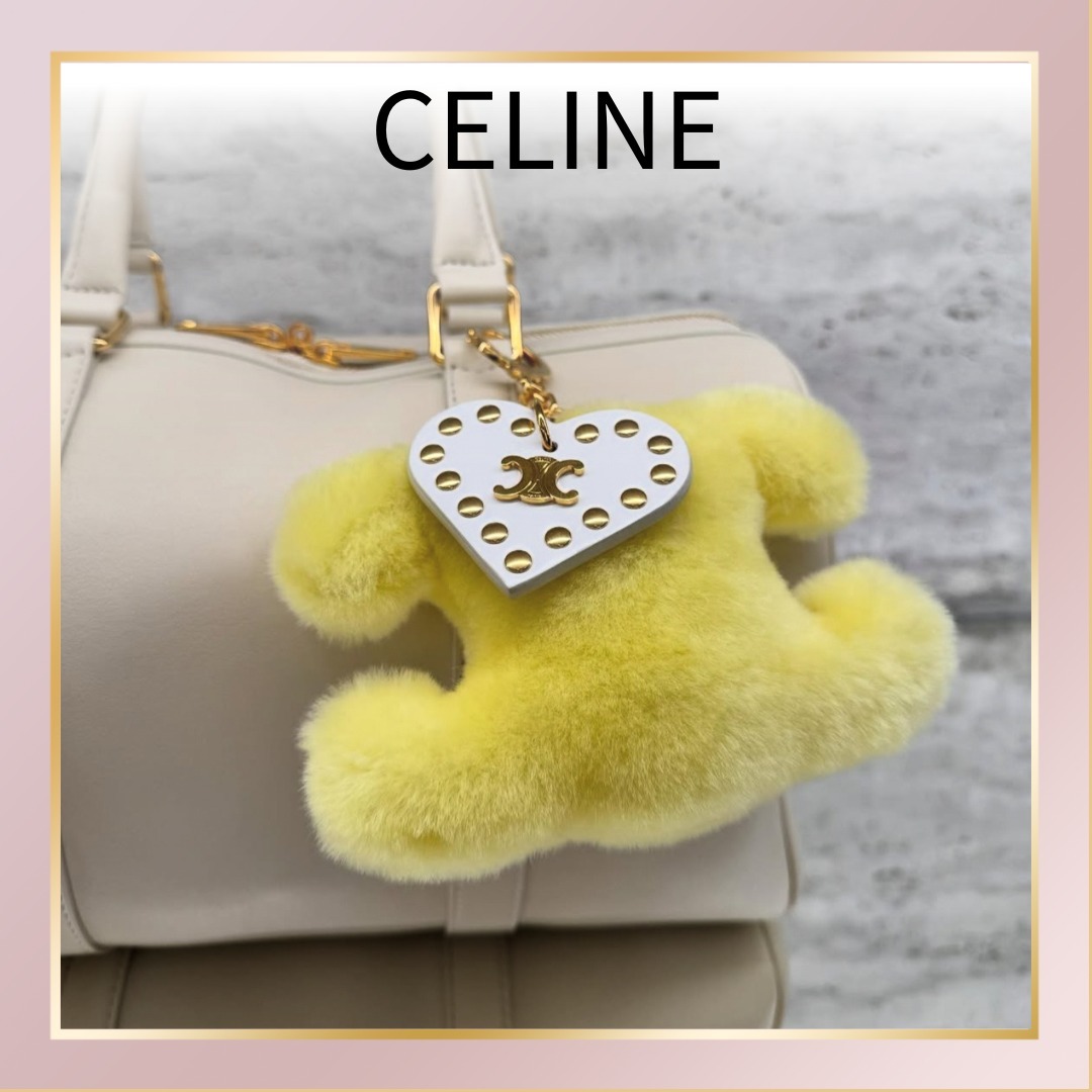 可愛い！【CELINE】パステルカラー トリオンフ ポンポンチャーム