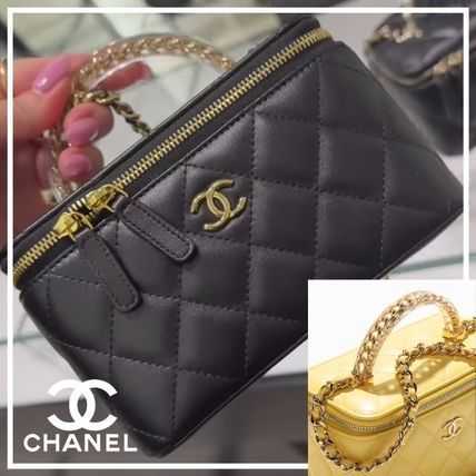 【CHANEL】ハンドルが可愛い ヴァニティ チェーン クラッチ