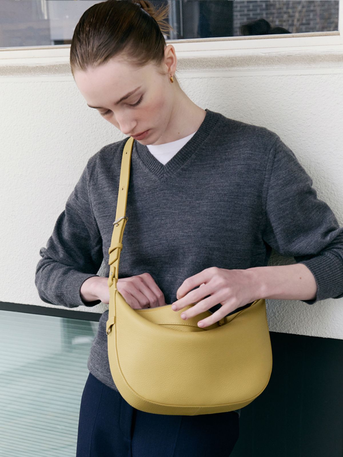 DEMERIEL □ Elise Hobo Bag Small ショルダーバッグ (DE MERIEL