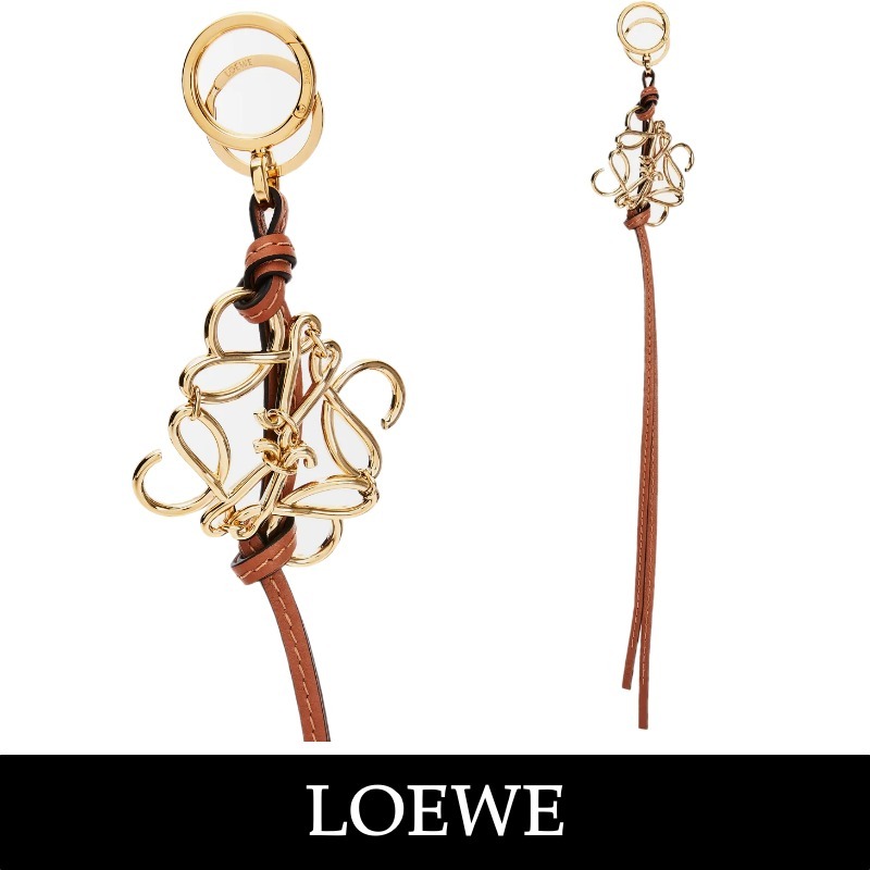 GIFTにも【LOEWE】アナグラムチャーム