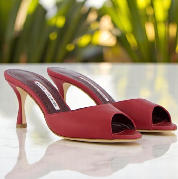 ラストチャンス【Manolo Blahnik】カーフレザー 70ｍｍ ミュール