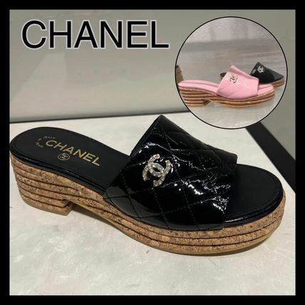 ウエッジ CHANEL(シャネル) サンダル・ミュール(レディース