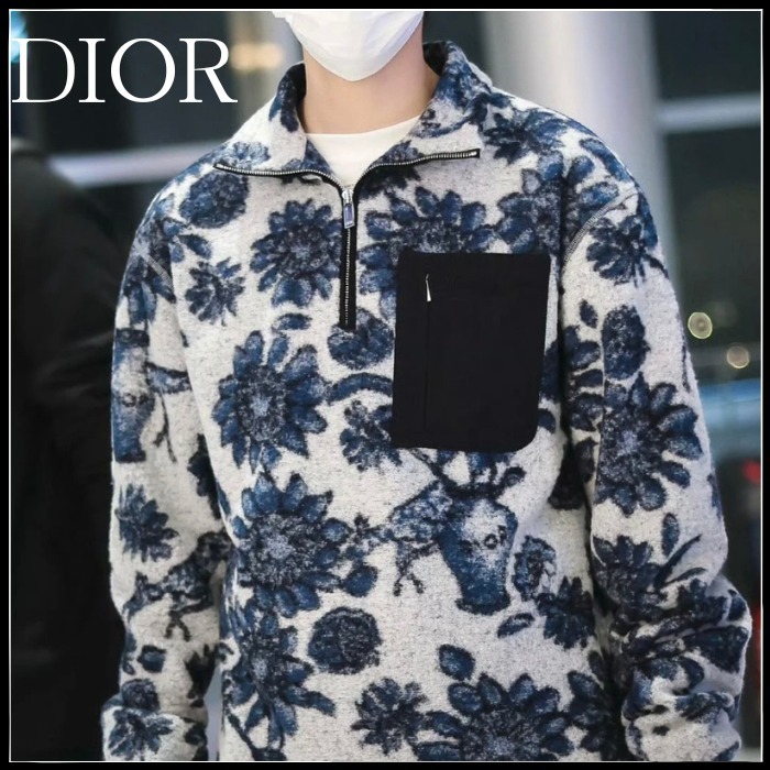 【貴重！日本未入荷！】花柄が上品♪ Dior スウェットシャツ