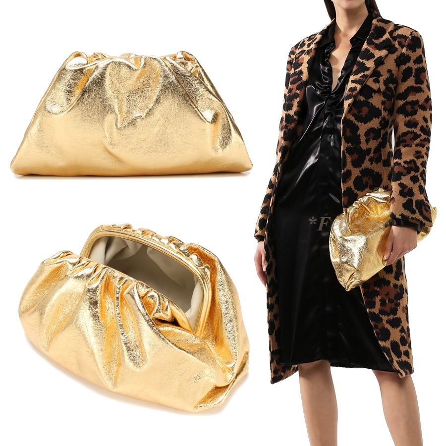 BOTTEGA VENETA ◆ The Pouch Clutch Bag
