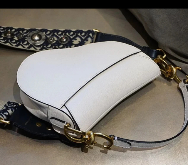 Dior《Saddle バッグ ミニ》ミルク カーフスキン 2way DHL 直営