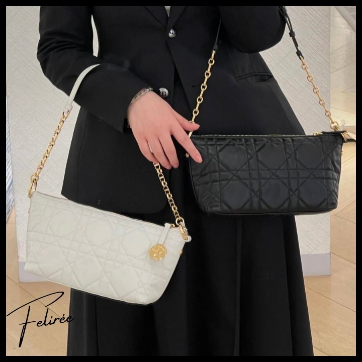 《シンプルで可愛い☆》Dior Diorstar ホーボーバッグ