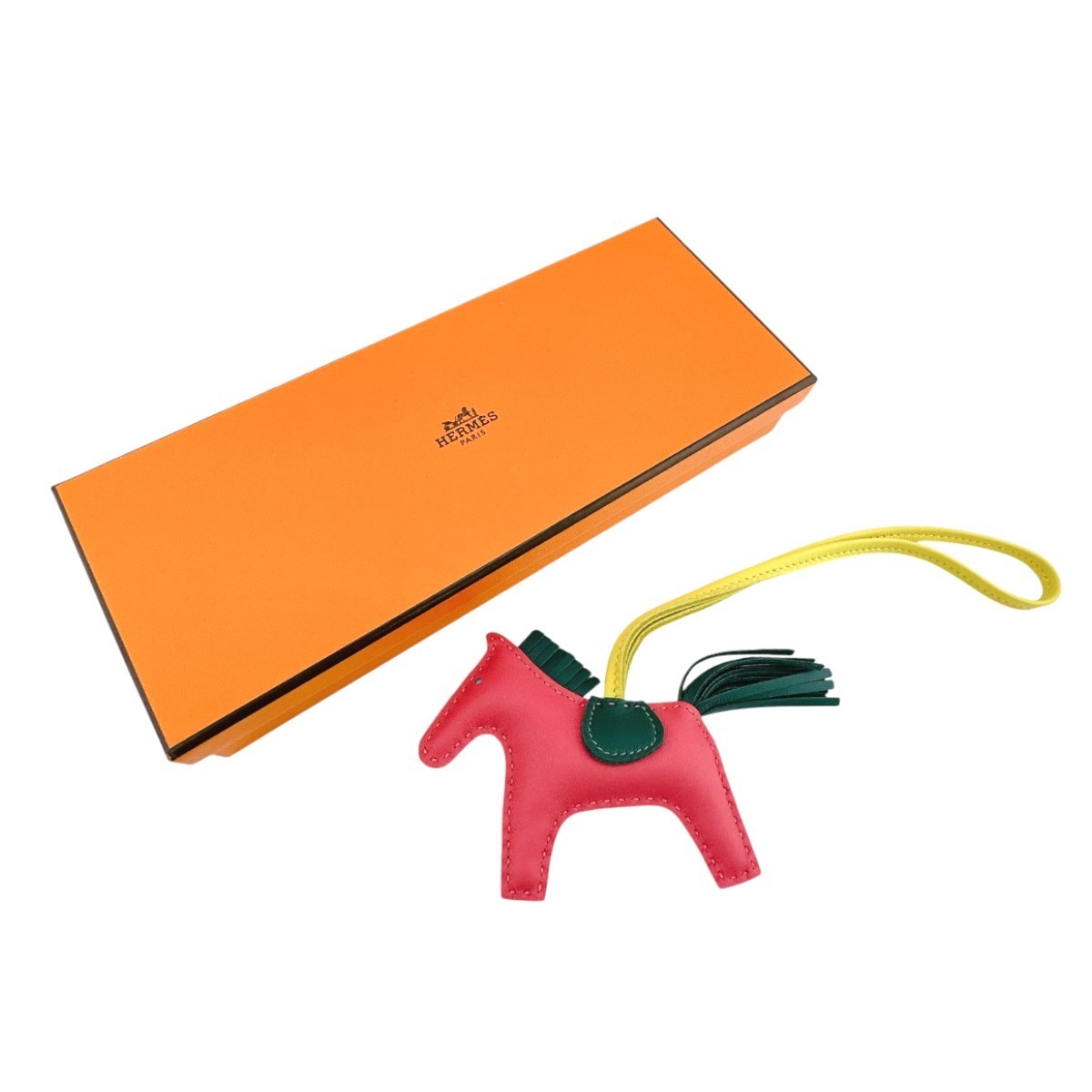 HERMES ロデオMM キーホルダー