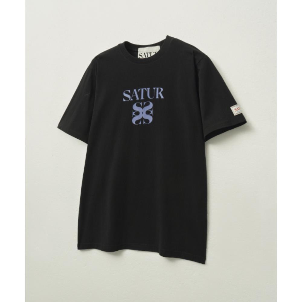 Tシャツ・カットソー SATUR Classic Logo Short Sleeve T-Shirt Art Black SA252MTS05