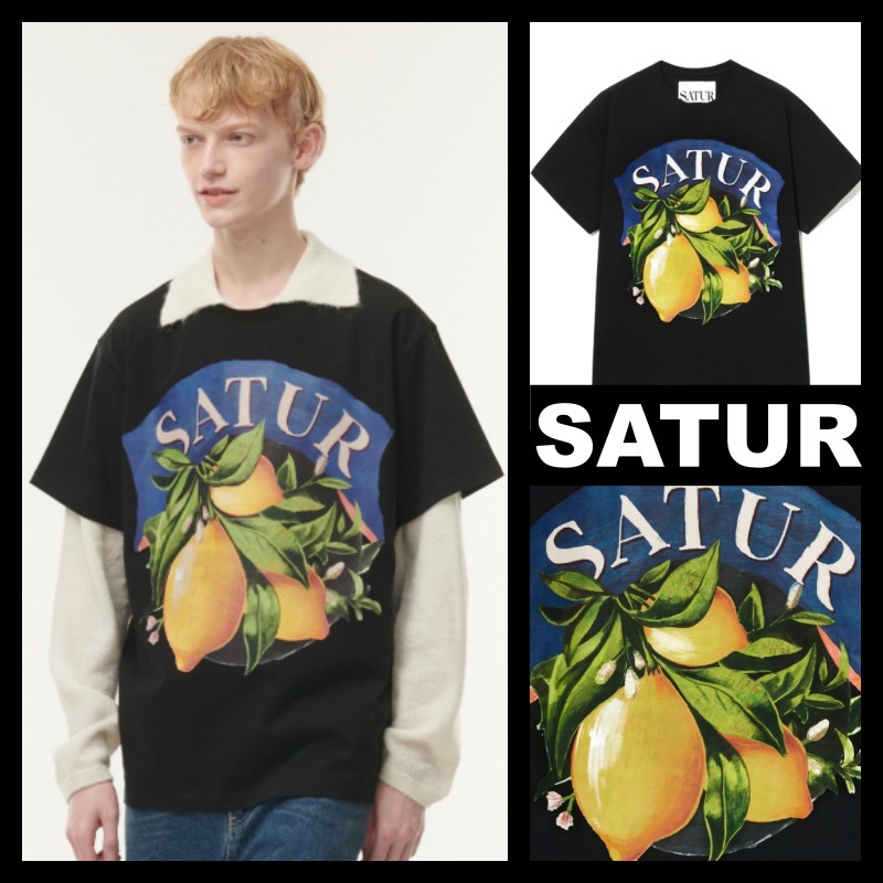 Tシャツ・カットソー SATUR Capri Citron Retro Summer Graphic Short Sleeve T-Shirt