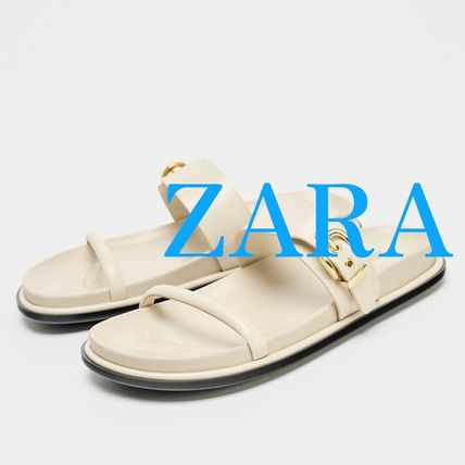 ホワイト（白）系 ZARA(ザラ) サンダル・ミュール(レディース