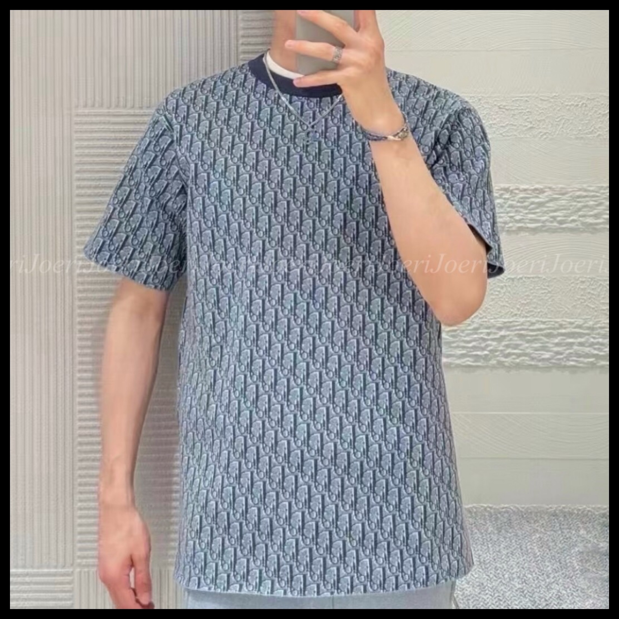 【カジュアルでお洒落★】Dior Tシャツ