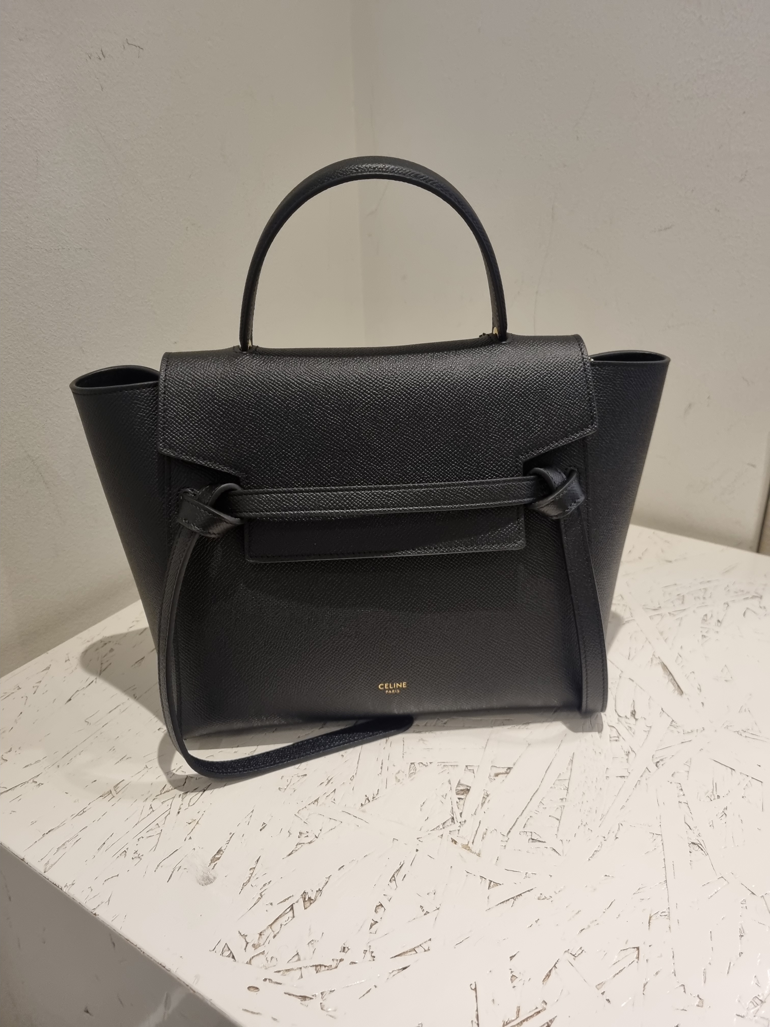 VIPセール♪【CELINE】セリーヌ ベルトバック MICRO 189153ZVA