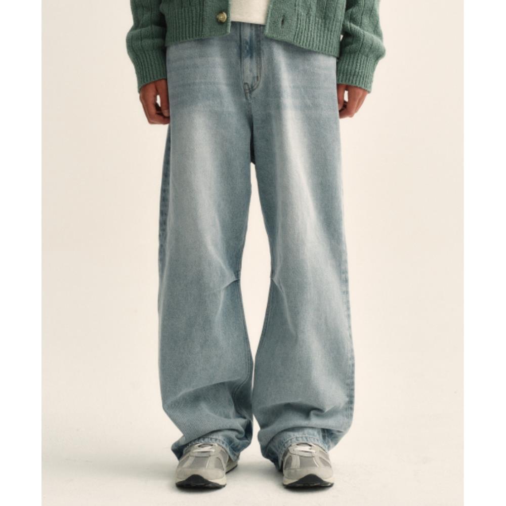 デニム・ジーパン SATUR Crease hemline wide denim pants light washed SA243MDP0