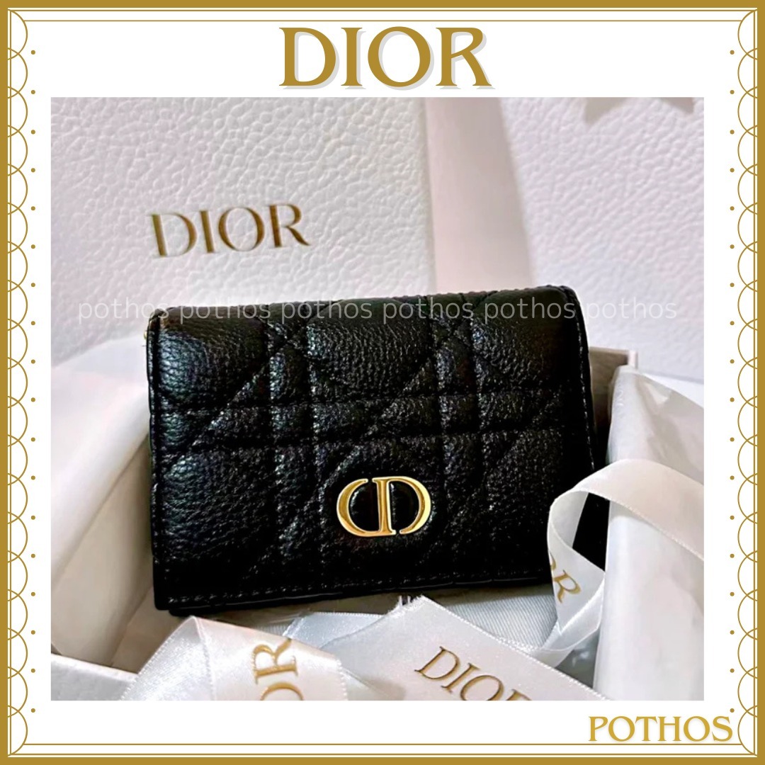 【定番色でコンパクト】Dior Caro Glycine ウォレット
