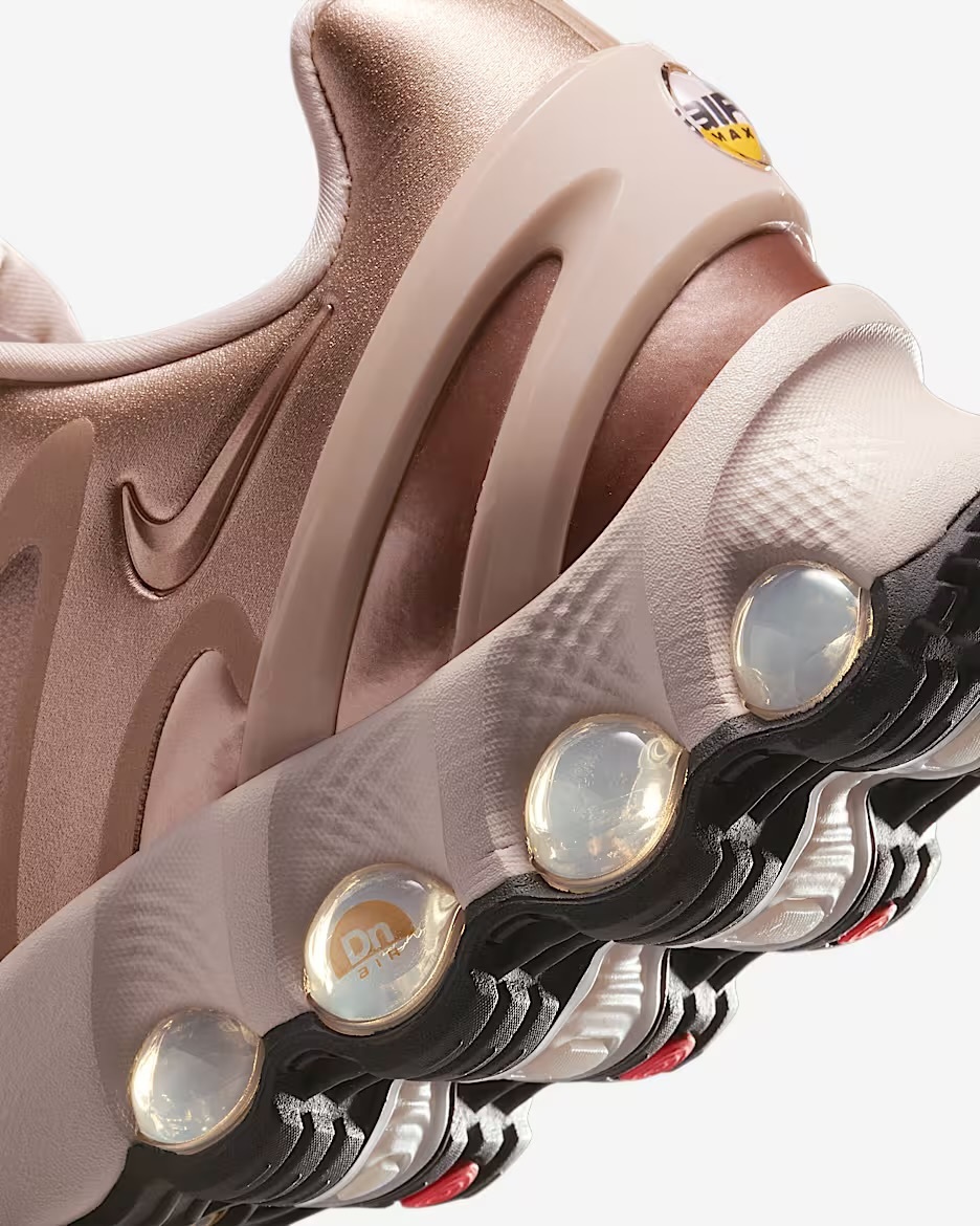 《☆超レア☆》☆NIKE☆AIR MAX Dn8☆Beige