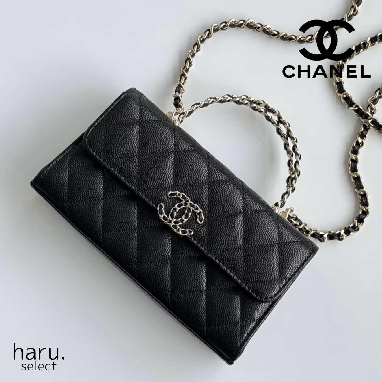 大人気♡上品で可愛い【CHANEL】シャネル フォン ケース