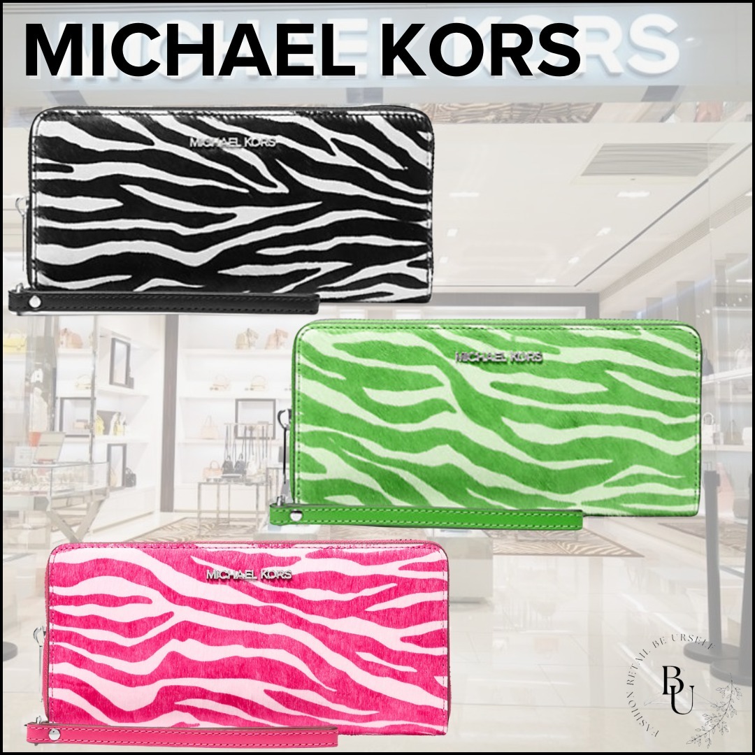 大容量【Michael Kors】ゼブラプリント 長財布 Jet Set Travel