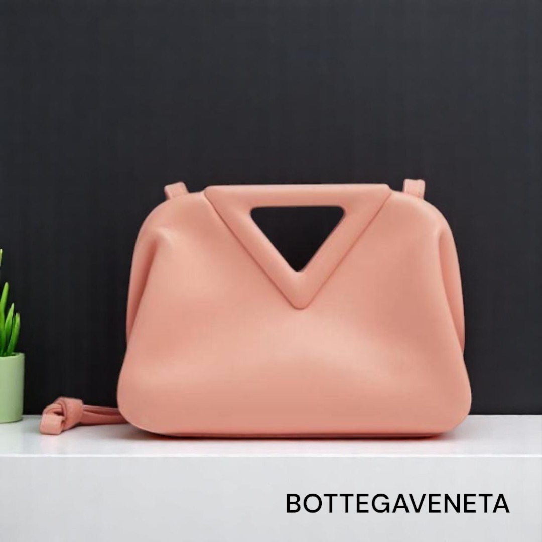 ●BOTTEGAVENETA ●ボッテガヴェネタ Point Small