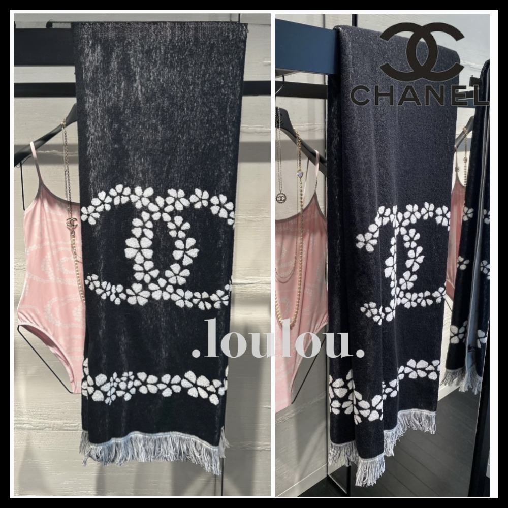 【お花で描かれたCCロゴが魅力♡】CHANEL ビーチタオル