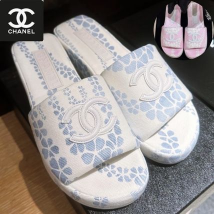 ブルー（青）系 CHANEL(シャネル) サンダル・ミュール