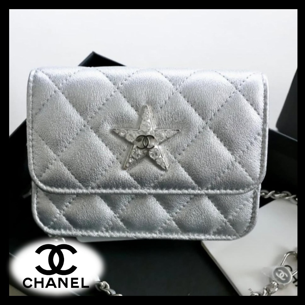 大きなスターが印象的★【CHANEL】星ショルダーバッグ