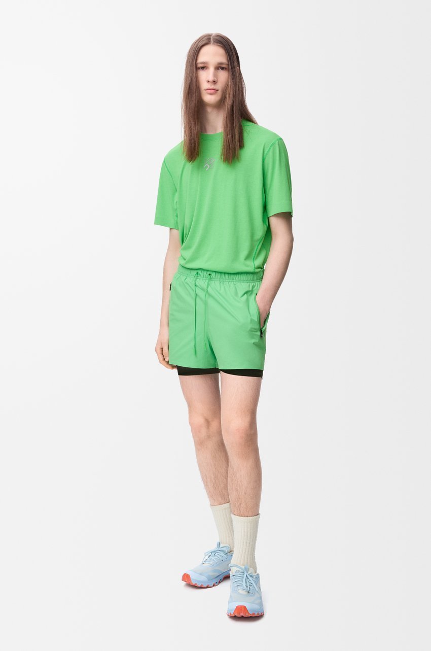 《大人気コラボ》【LOEWE×ON】アクティブTシャツ