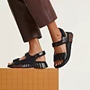 【夏に活躍間違いなし！】HERMES サンダル 《ジュニア》