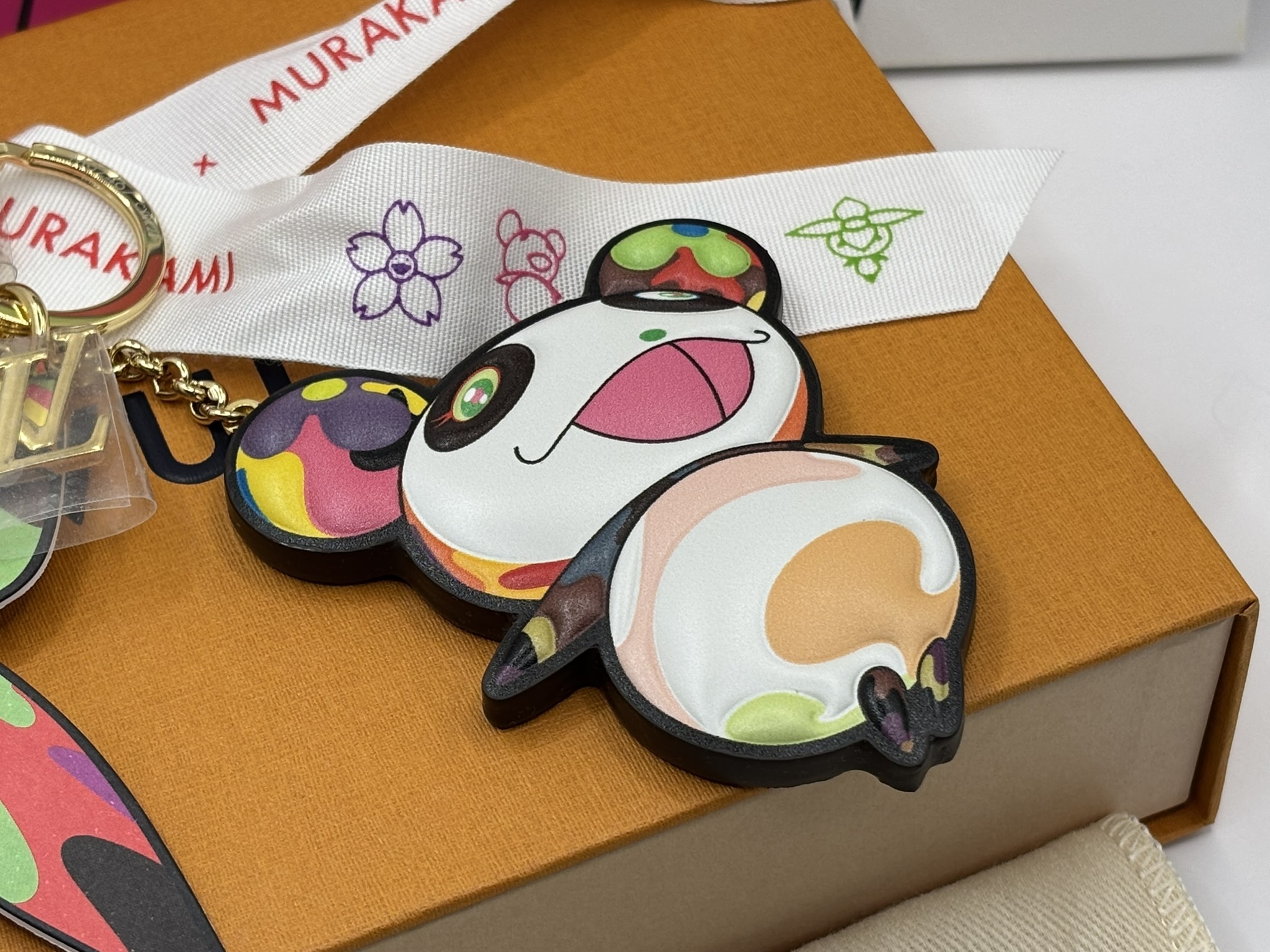 在庫即発 村上コラボ パンダ キーホルダー スーパーフラット