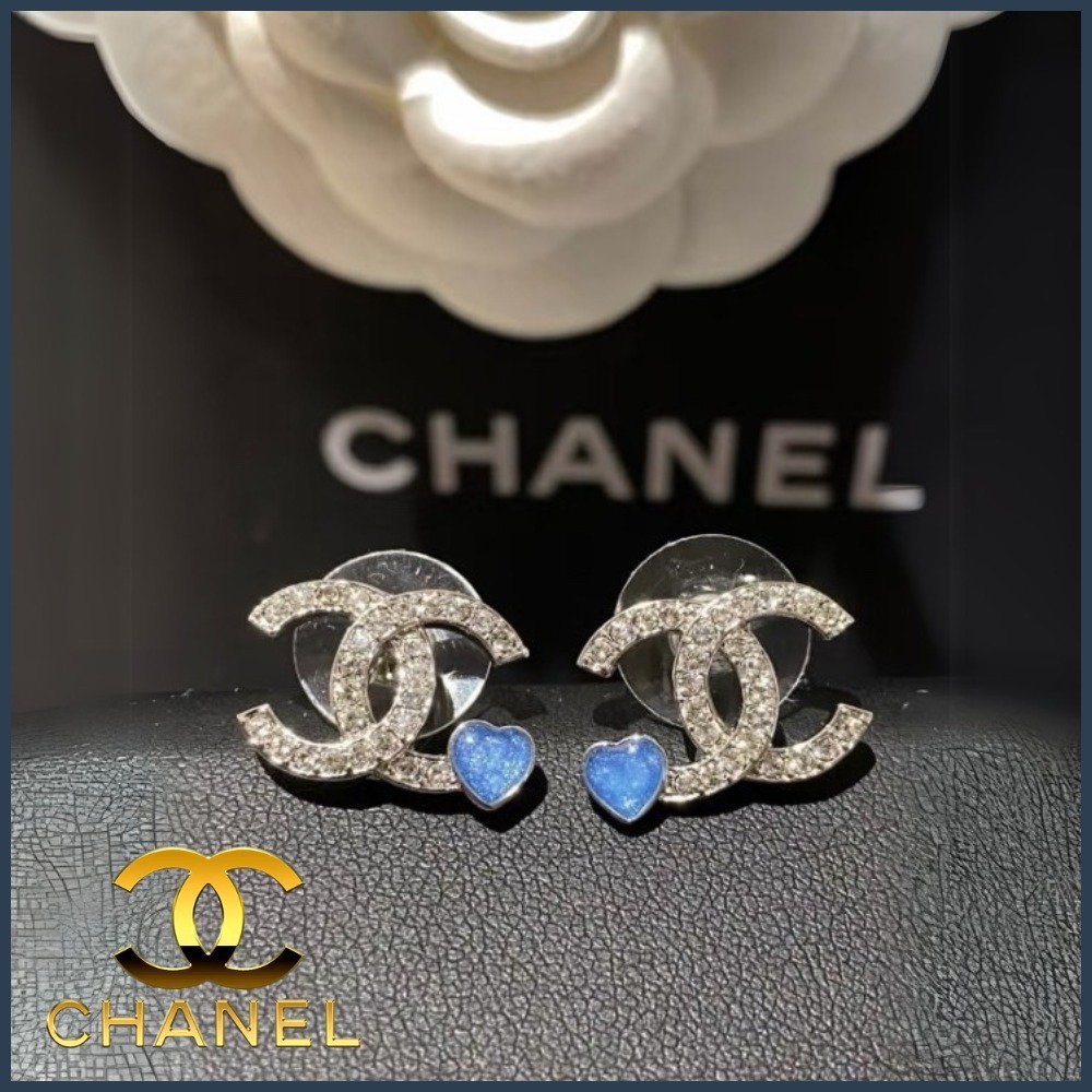 【煌めくCCロゴ♡】CHANEL ストラス スタッドピアス