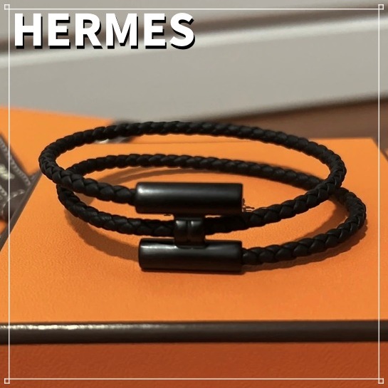 HERMES トゥルニ トレッセ ブレスレット 上質レザーで魅せる逸品