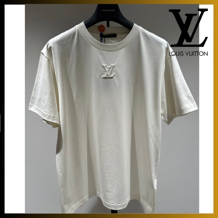 【シンプルロゴ /アイボリー】Louis Vuitton LVエンボスTシャツ